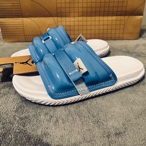 Air Jordan Super Play Slide - Legend Blue/Black/White - Size 9M